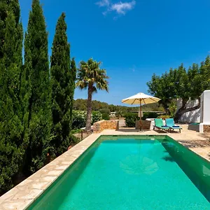 Curreu Villa