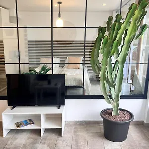 https://apt-cactus.tenerifehoteles.net